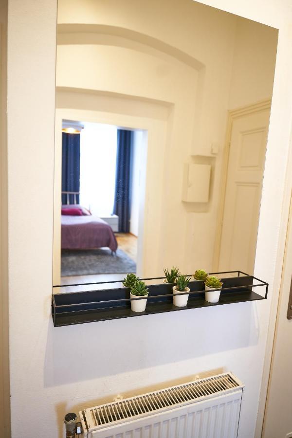 Fancy For 5 With Self-check-in At Spittelberg Apartment Vienna